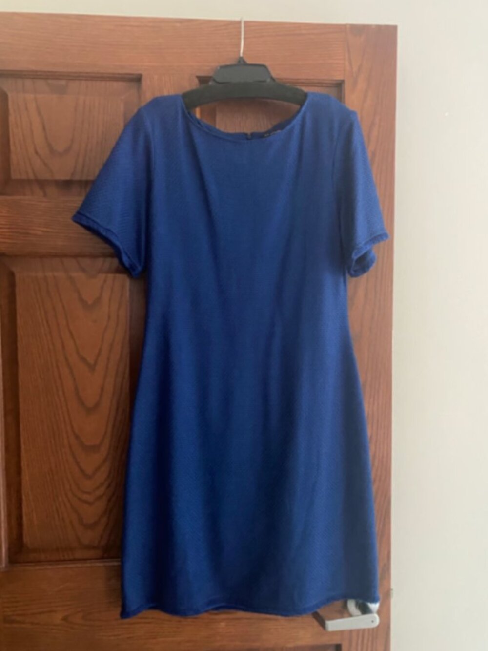 St. John Knit Sheath Dress Size 6- Royal Blue NWT